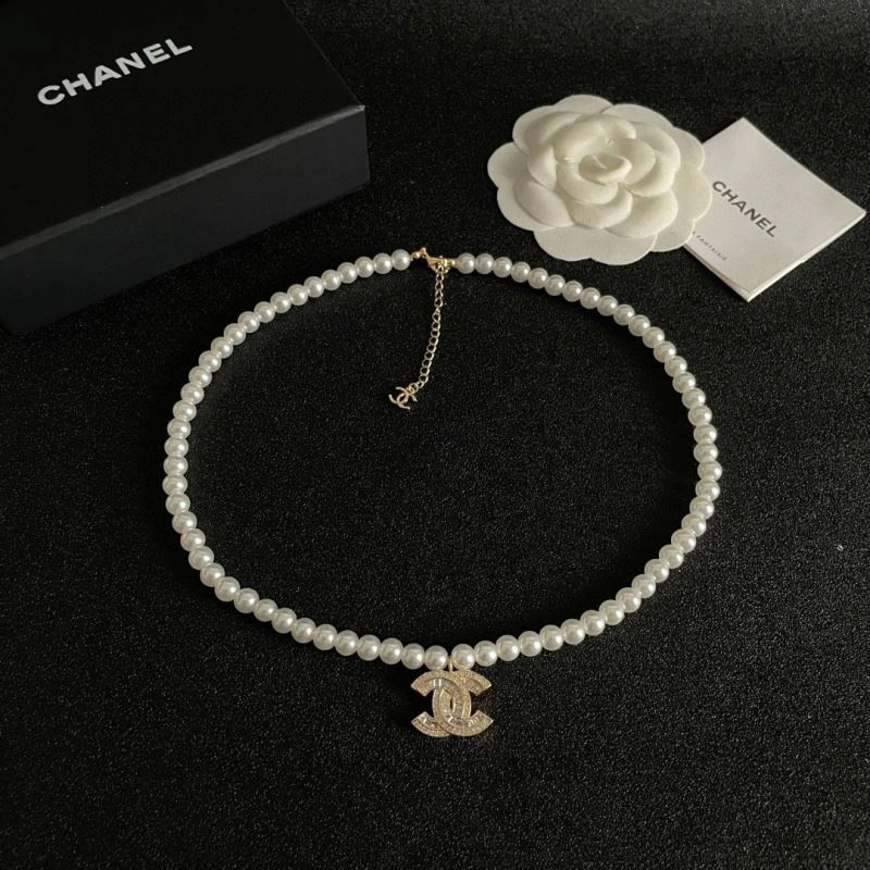 WaterResistant Chanel Necklaces 225799