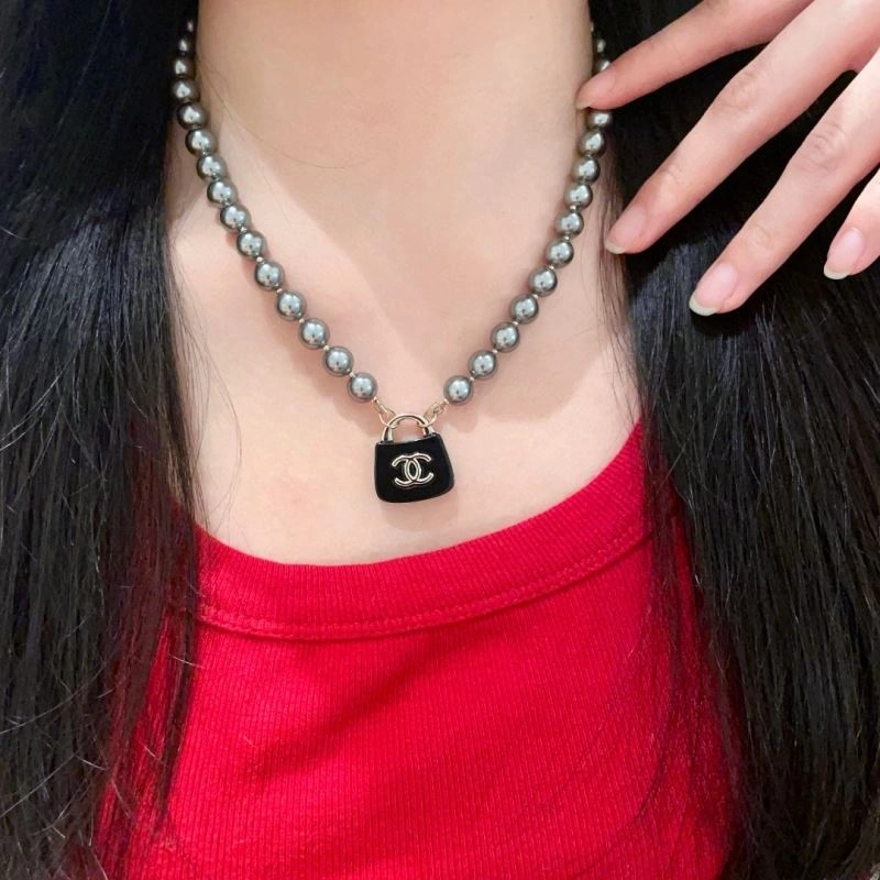 Chanel Necklaces Fashionable 225805