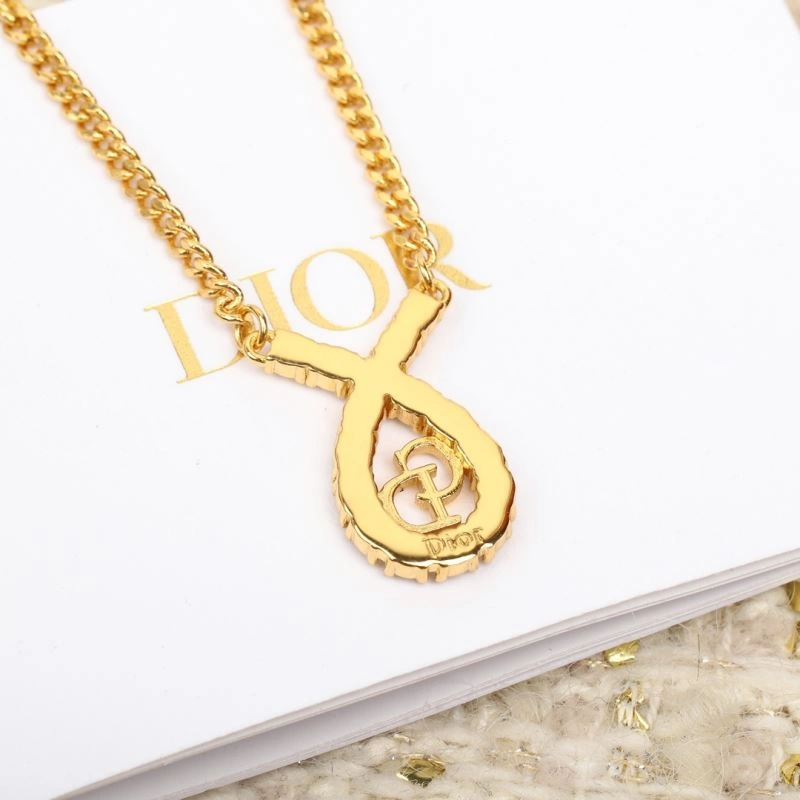 Comfortable Chanel Necklaces 225853