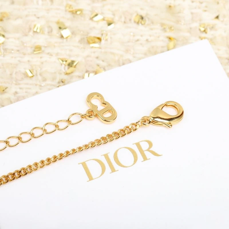Comfortable Chanel Necklaces 225853
