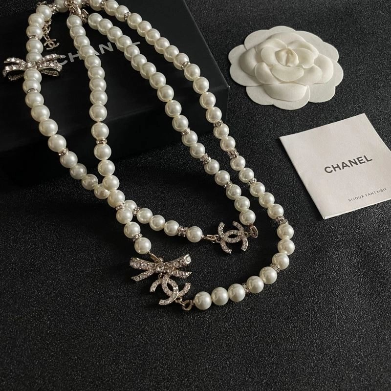 Chanel Necklaces Neat 225780