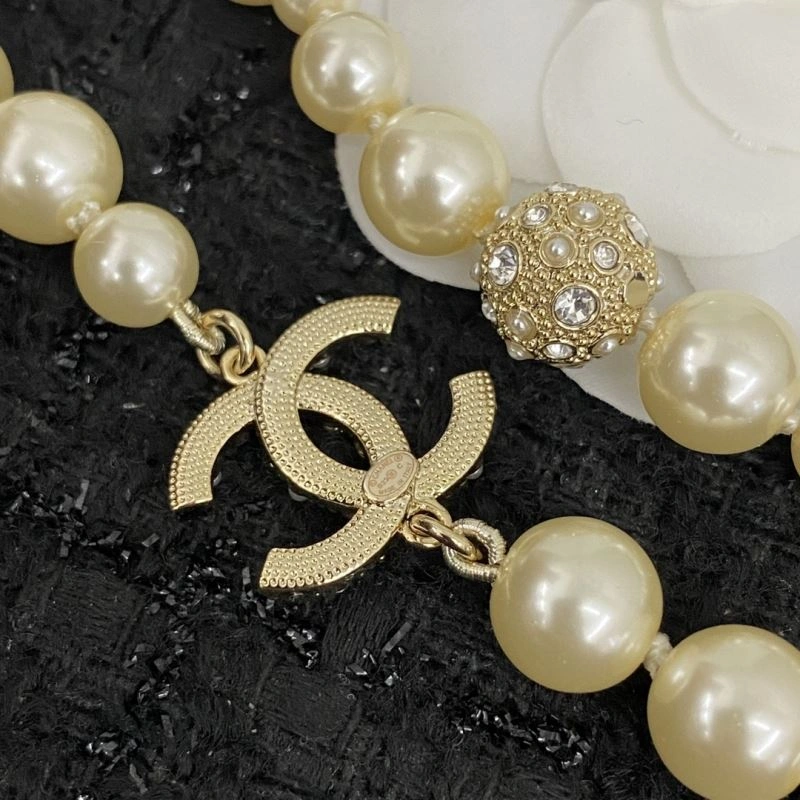 Trendsetting Chanel Necklaces 225795