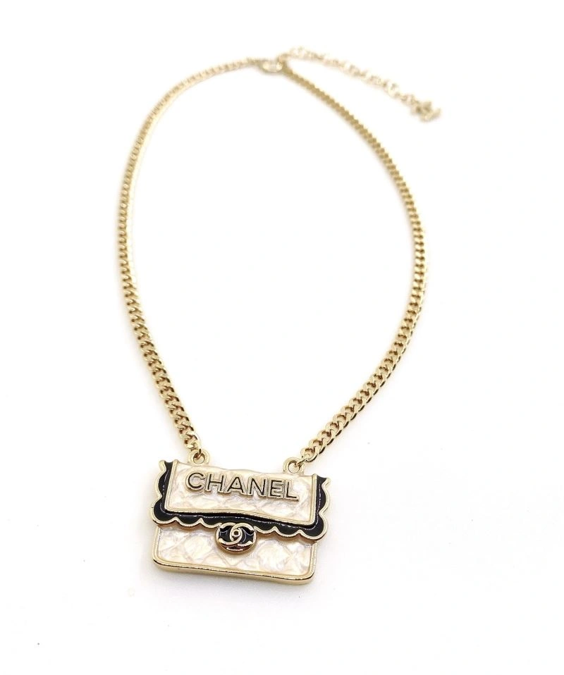 Chanel Necklaces Lightweight 225826
