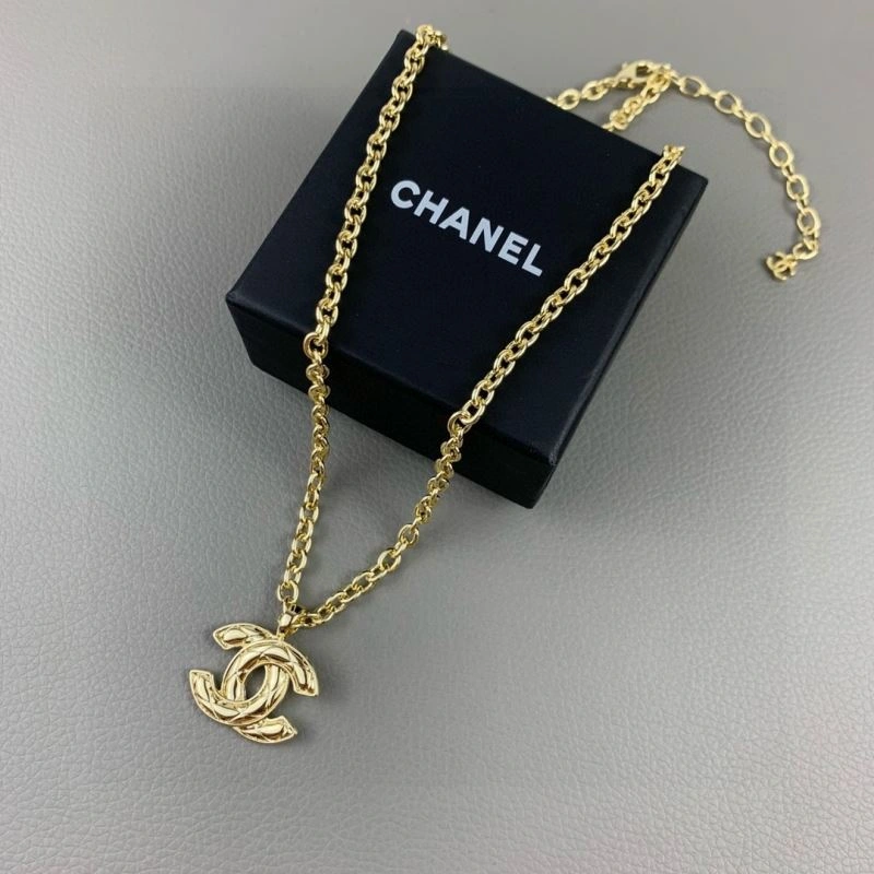 Original Chanel Necklaces 225784