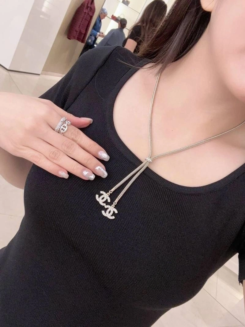 Chanel Necklaces Functional 225785