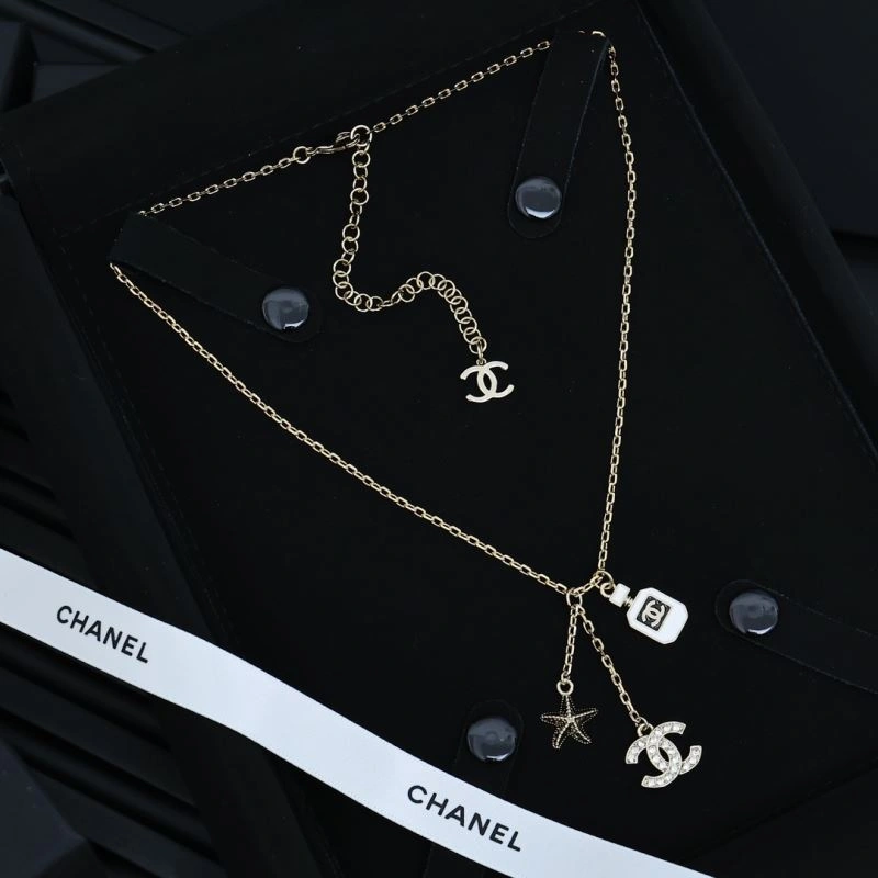 Chanel Necklaces Bright 225830