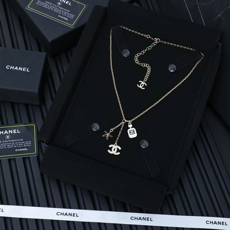 Chanel Necklaces Bright 225830