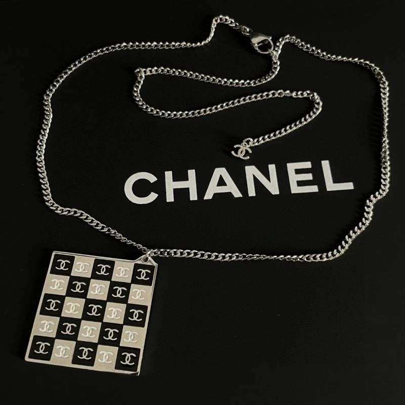 Chanel Necklaces TimelessDesign 225772