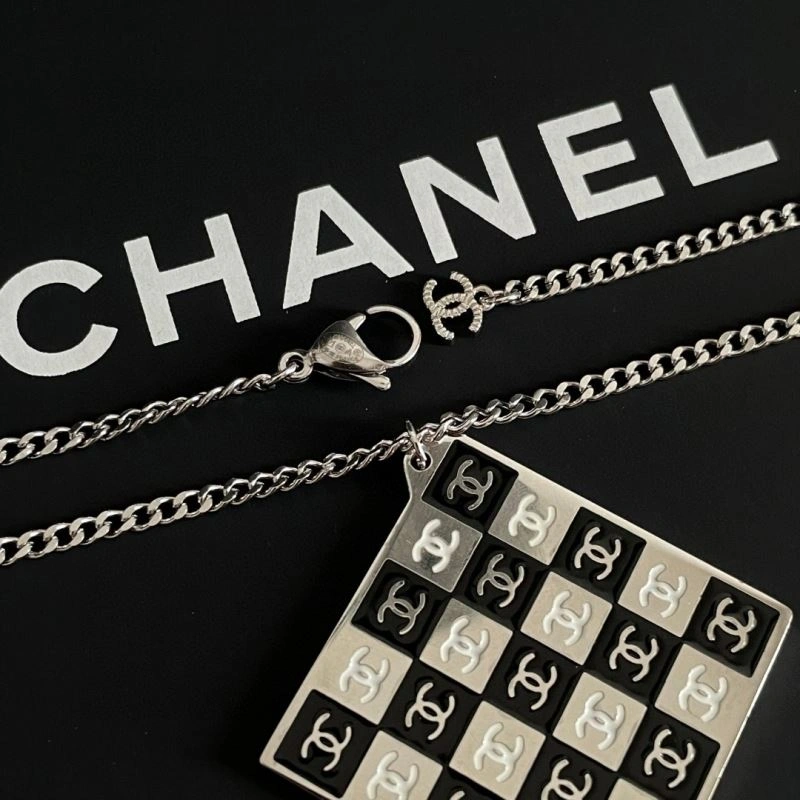 Chanel Necklaces TimelessDesign 225772