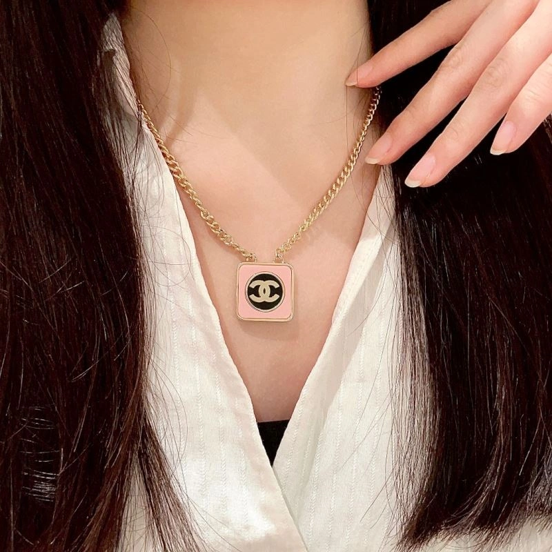 OdorResistant Chanel Necklaces 225769