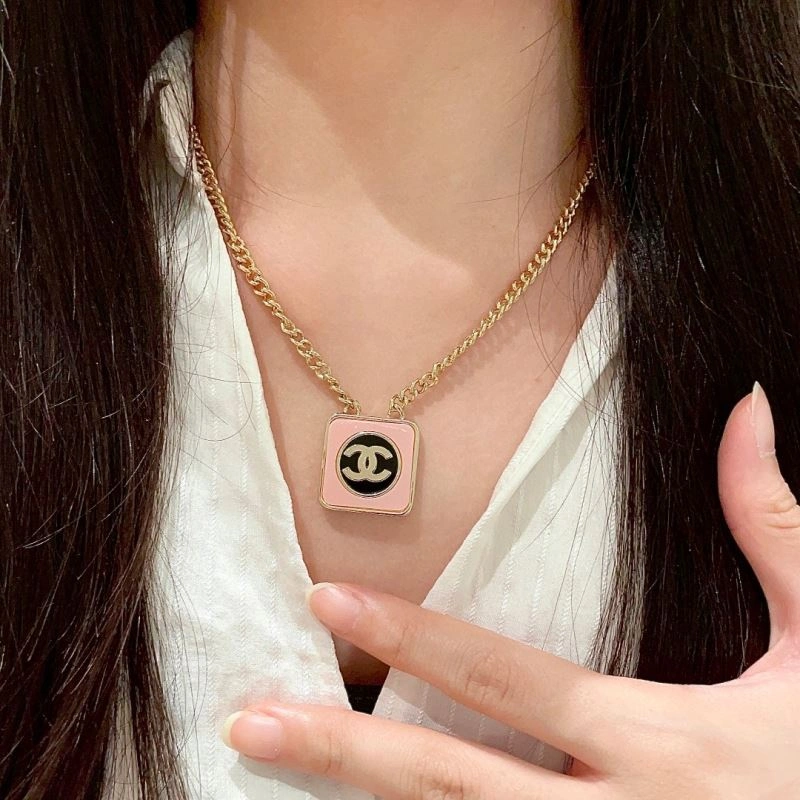 OdorResistant Chanel Necklaces 225769