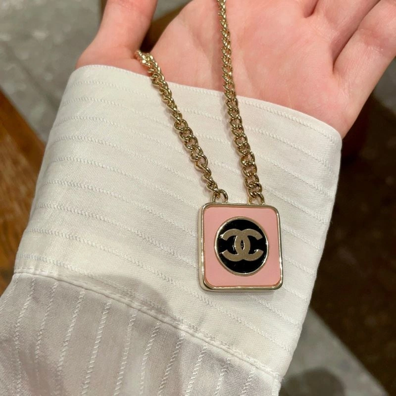 OdorResistant Chanel Necklaces 225769