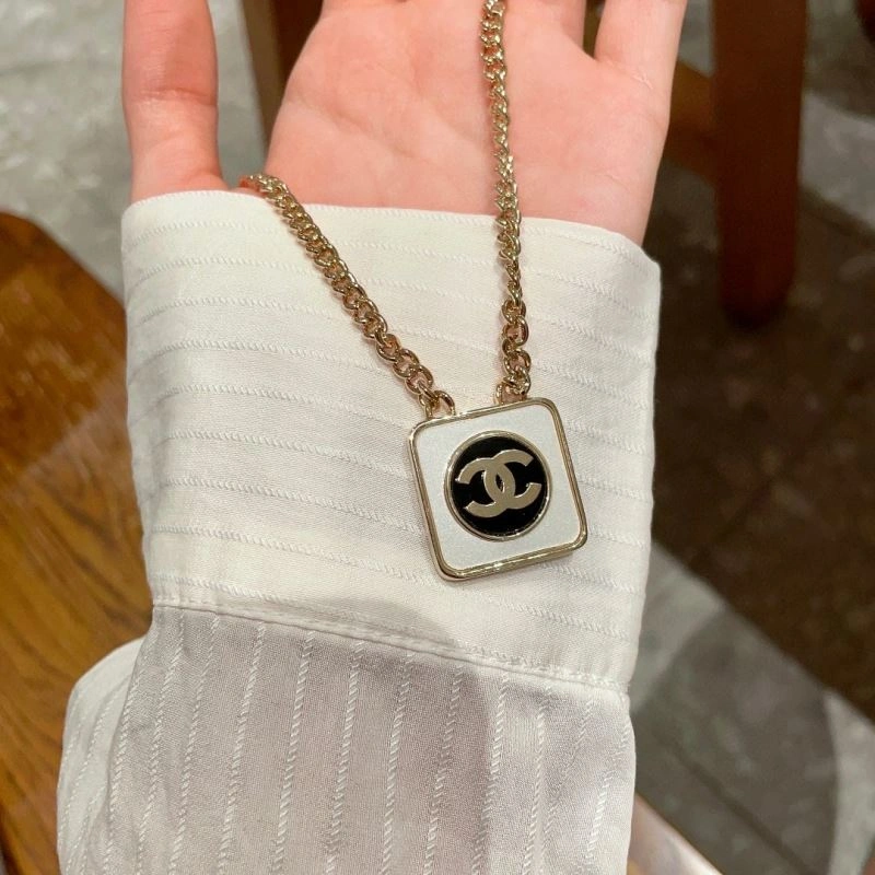 Chanel Necklaces UrbanStyle 225808
