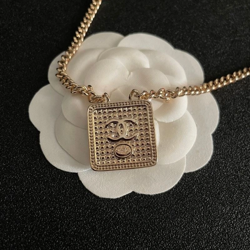 Chanel Necklaces UrbanStyle 225808