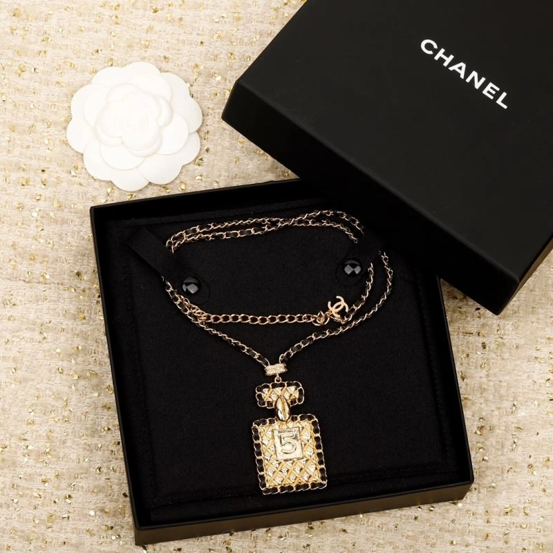 UrbanStyle Chanel Necklaces 225768