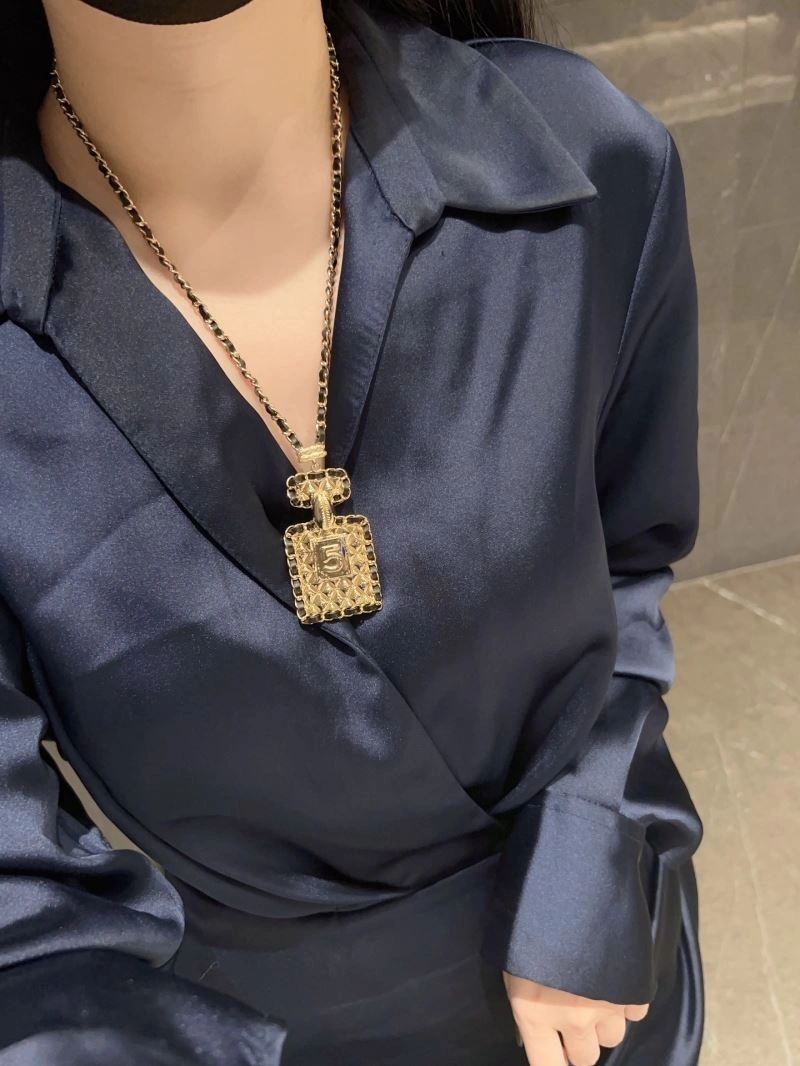 UrbanStyle Chanel Necklaces 225768