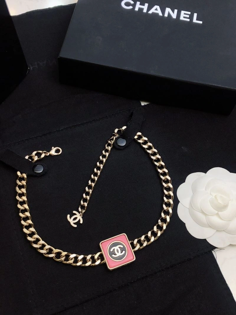Sleek Chanel Necklaces 225757
