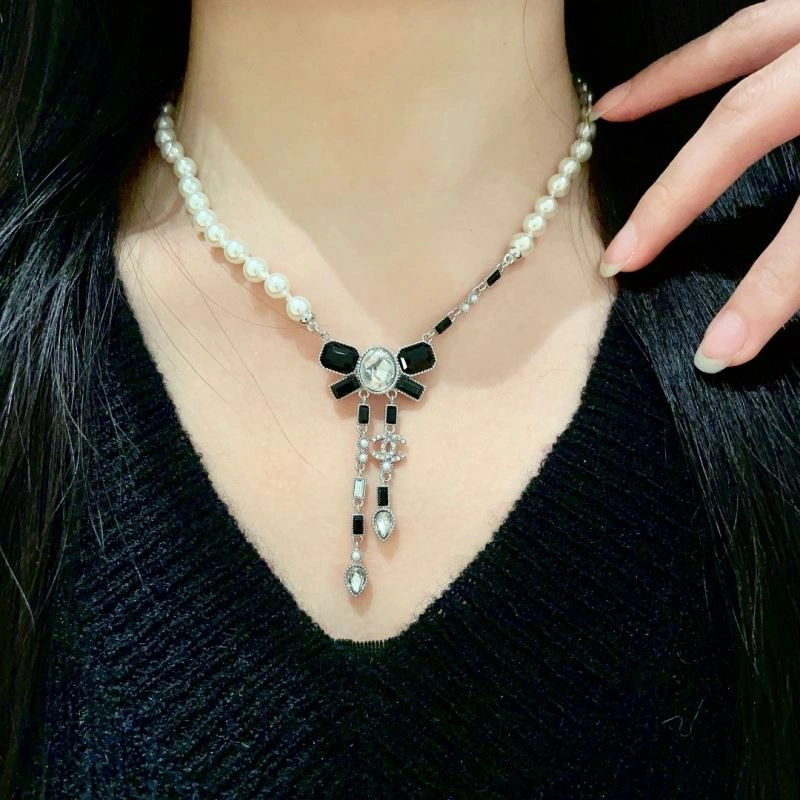 Chanel Necklaces Breathable 225748