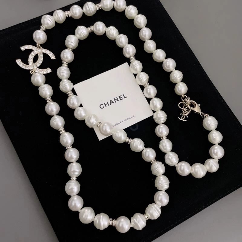 Refined Chanel Necklaces 225759