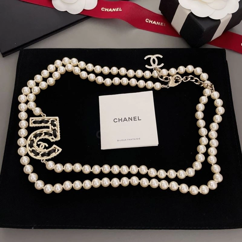 Compact Chanel Necklaces 225752