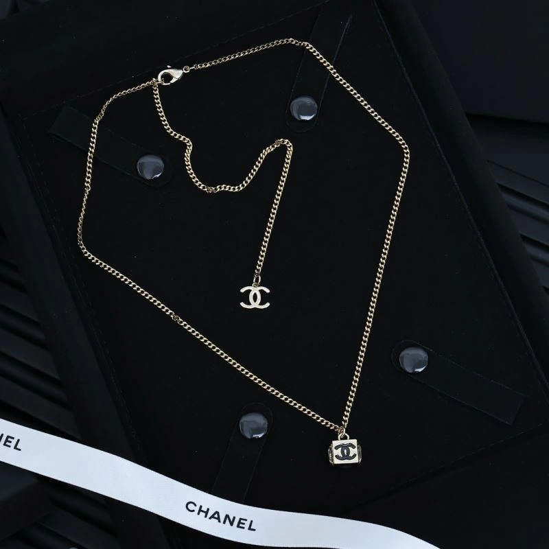 Original Chanel Necklaces 225744