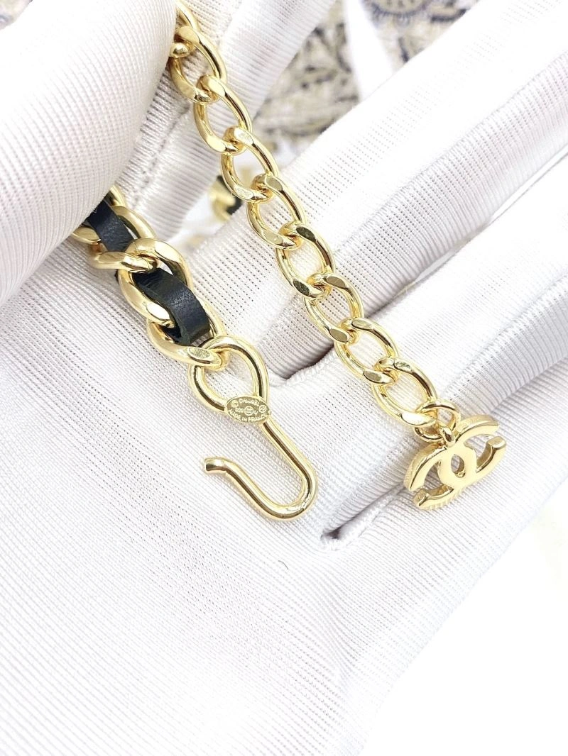 Sophisticated Chanel Necklaces 225722