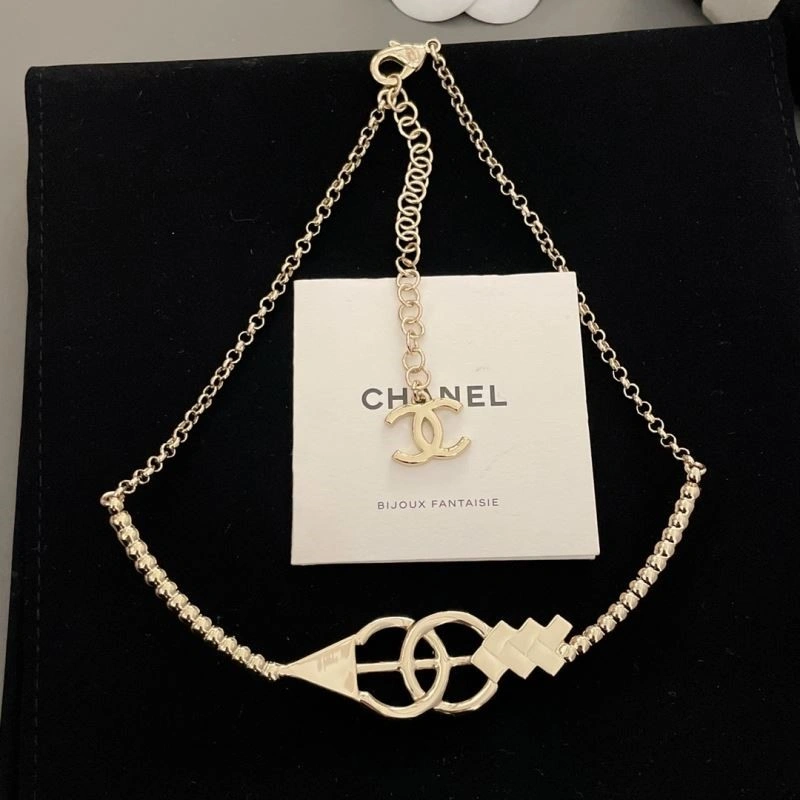 Sustainable Chanel Necklaces 224749
