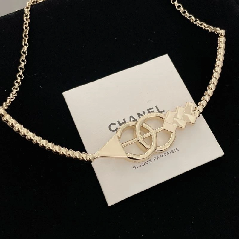 Sustainable Chanel Necklaces 224749