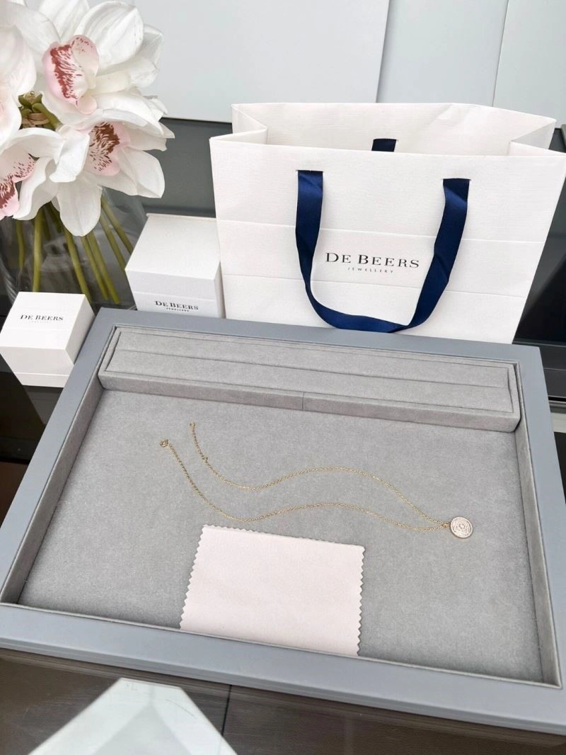 Elegant Chanel Necklaces 224742