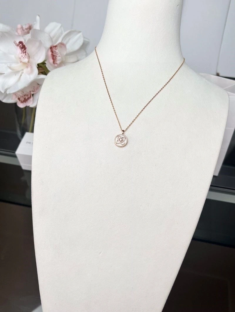 Elegant Chanel Necklaces 224742