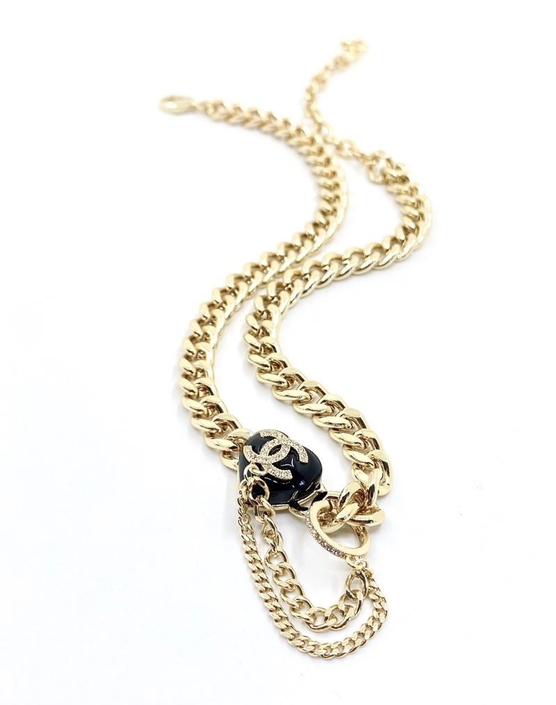 Chanel Necklaces SmoothTexture 224738