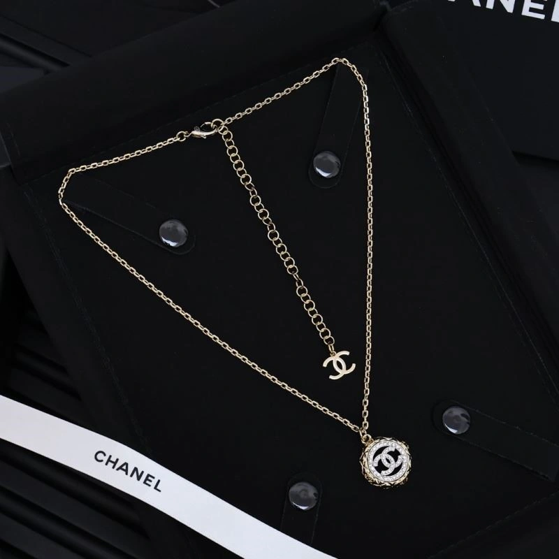 Chanel Necklaces Efficient 224744