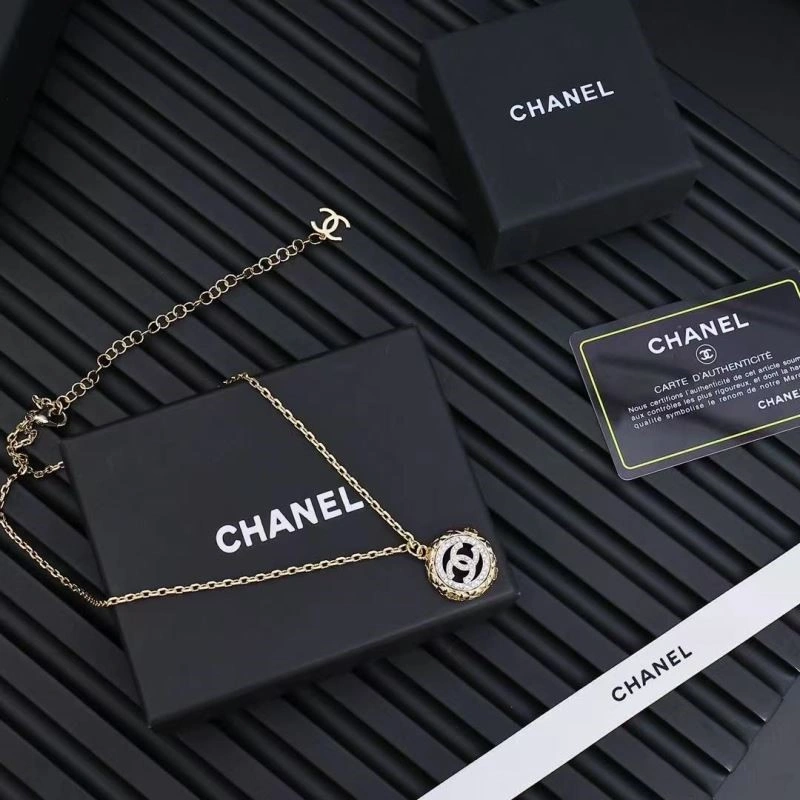 Chanel Necklaces Efficient 224744