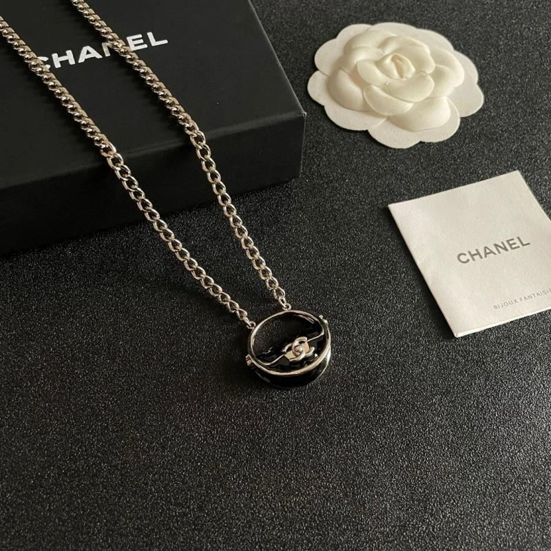 Attractive Chanel Necklaces 224729