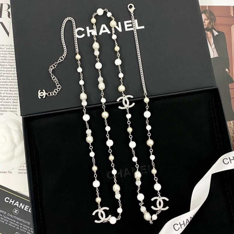 Premium Chanel Necklaces 224712