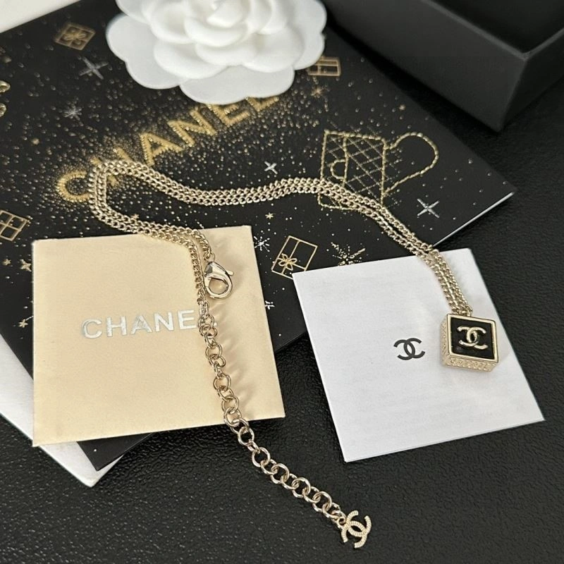 Chanel Necklaces StreetReady 224718