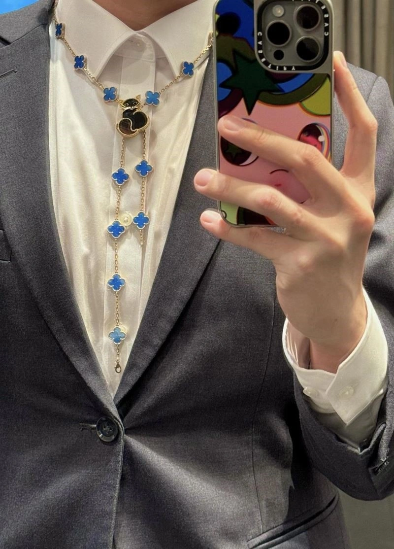 Chanel Necklaces FashionForward 224717