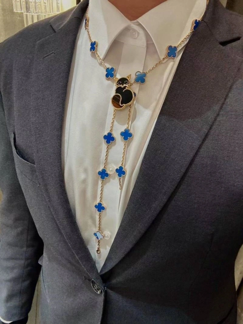 Chanel Necklaces FashionForward 224717