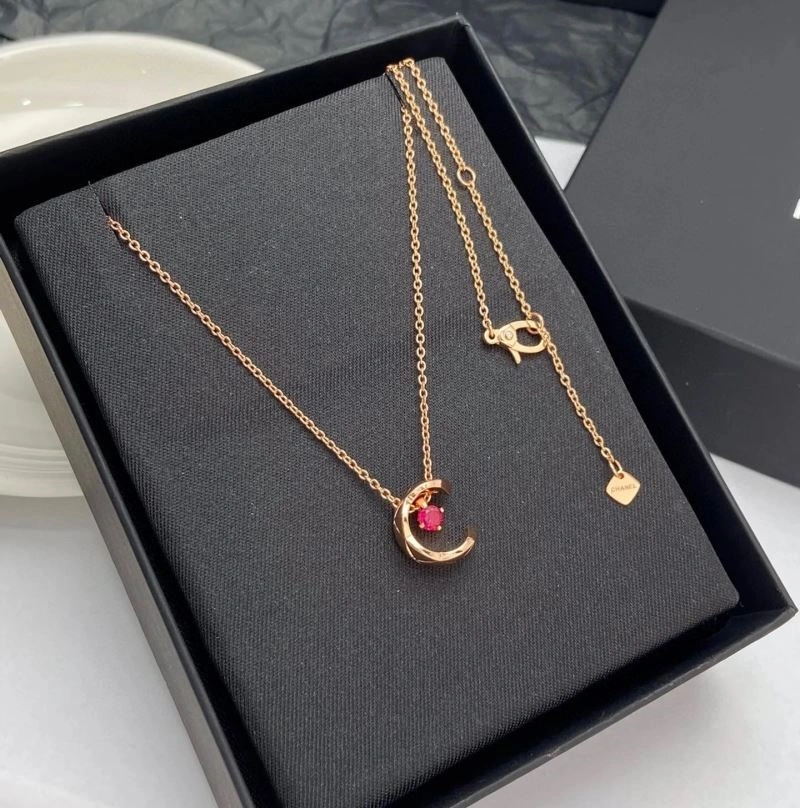 Chanel Necklaces Elegant 224698