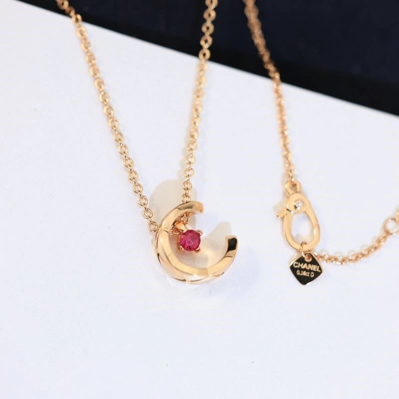 Chanel Necklaces Elegant 224698