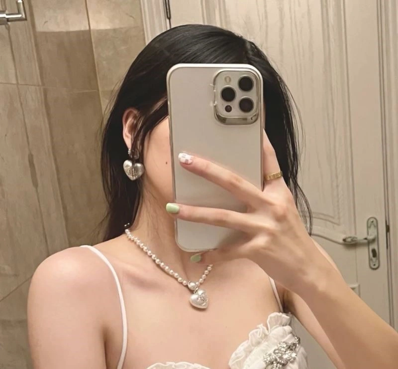 Comfortable Chanel Necklaces 224740