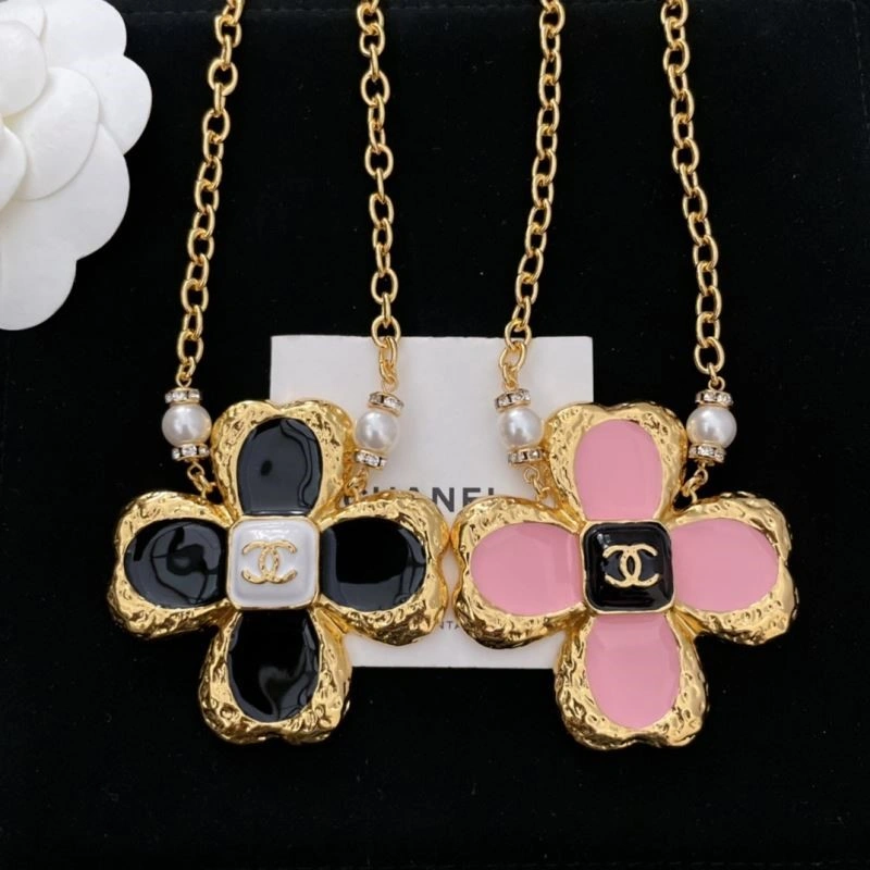 Popular Chanel Necklaces 224704