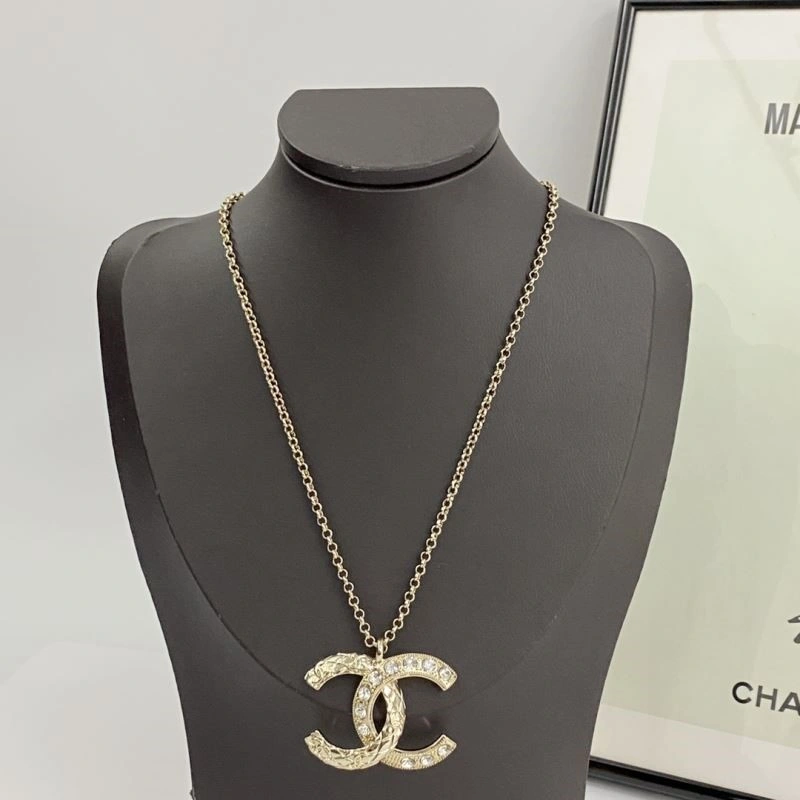 Chanel Necklaces UrbanChic 224687
