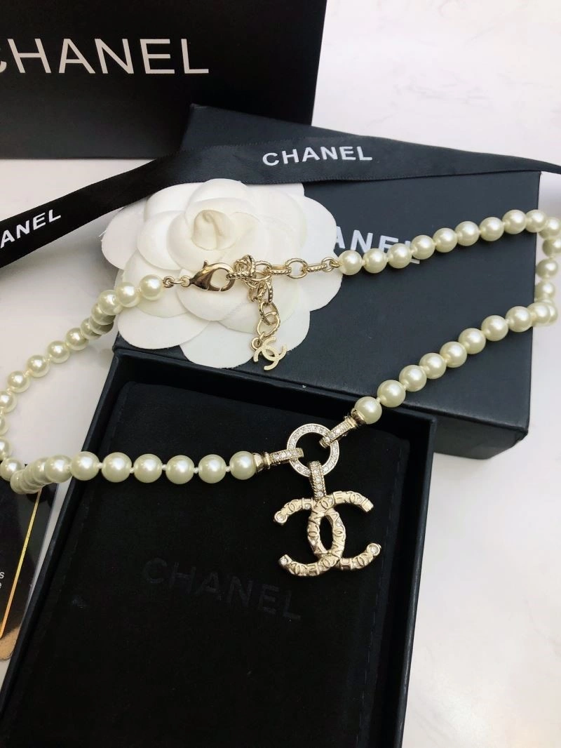 Bold Chanel Necklaces 224730