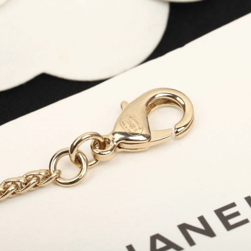 Chanel Necklaces WellDesigned 224676