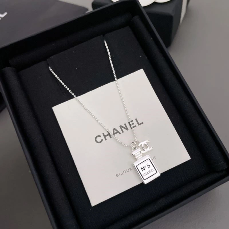 Chanel Necklaces RelaxedFit 224688