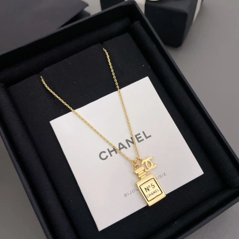 Chanel Necklaces RelaxedFit 224688