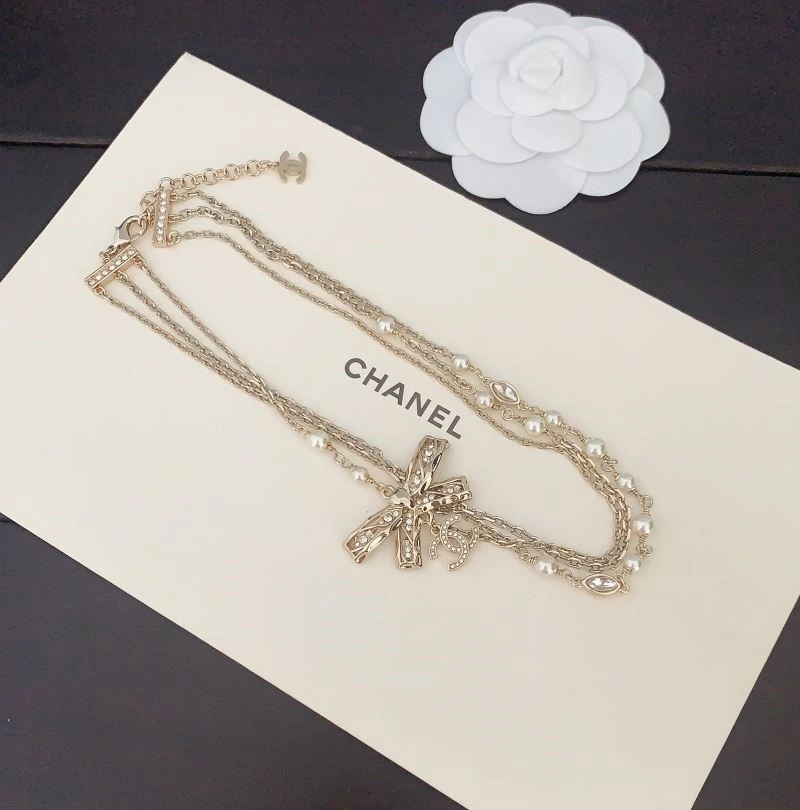 Refined Chanel Necklaces 224685