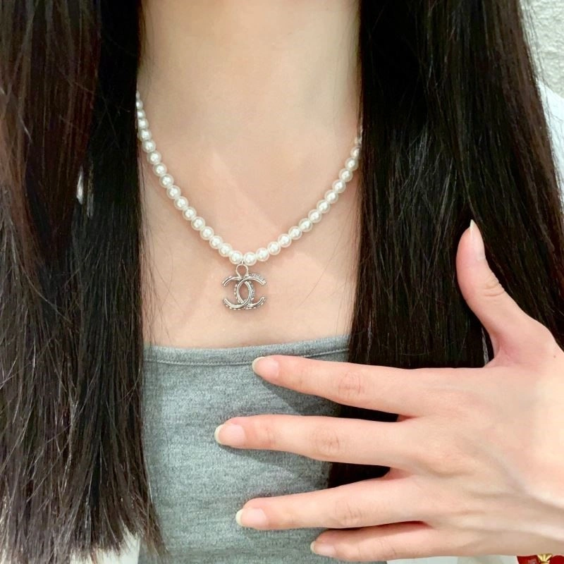 FreshLook Chanel Necklaces 224667