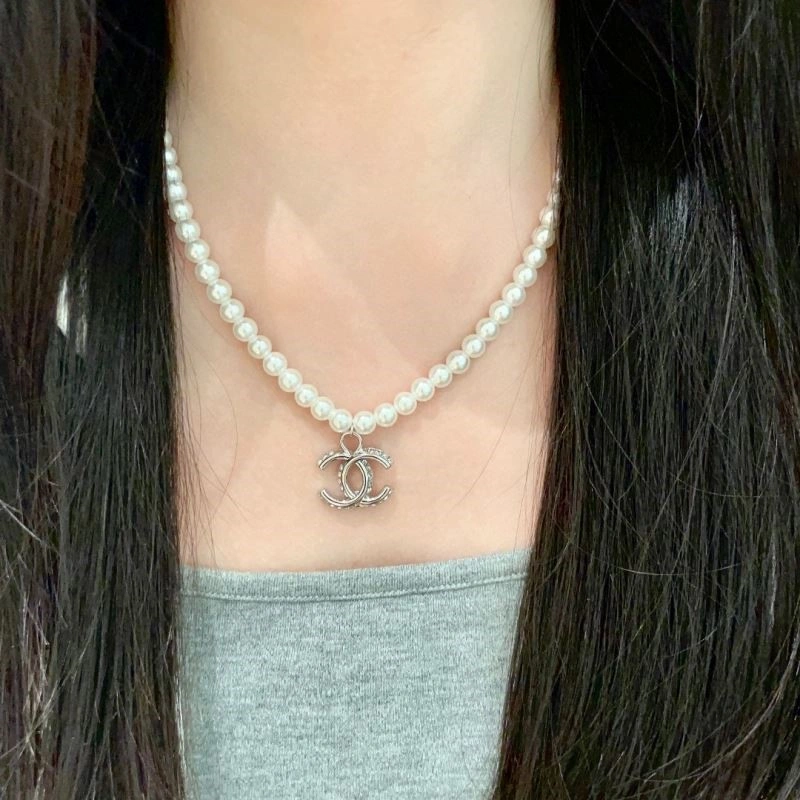 FreshLook Chanel Necklaces 224667